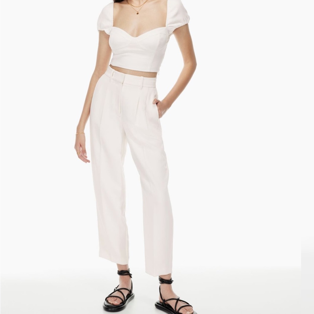 Aritzia Wilfred Carrot Pant in light birch